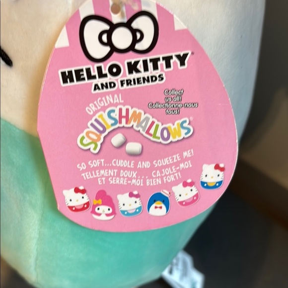 Hello Kitty Squishmallow - Picture 2 of 3